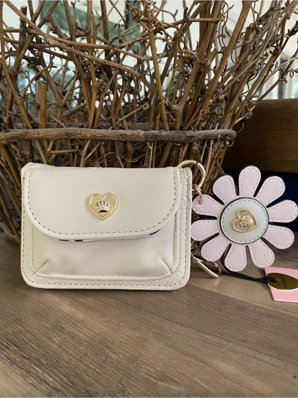 Juicy Couture Cream and Pink Daisy Key Card Holder